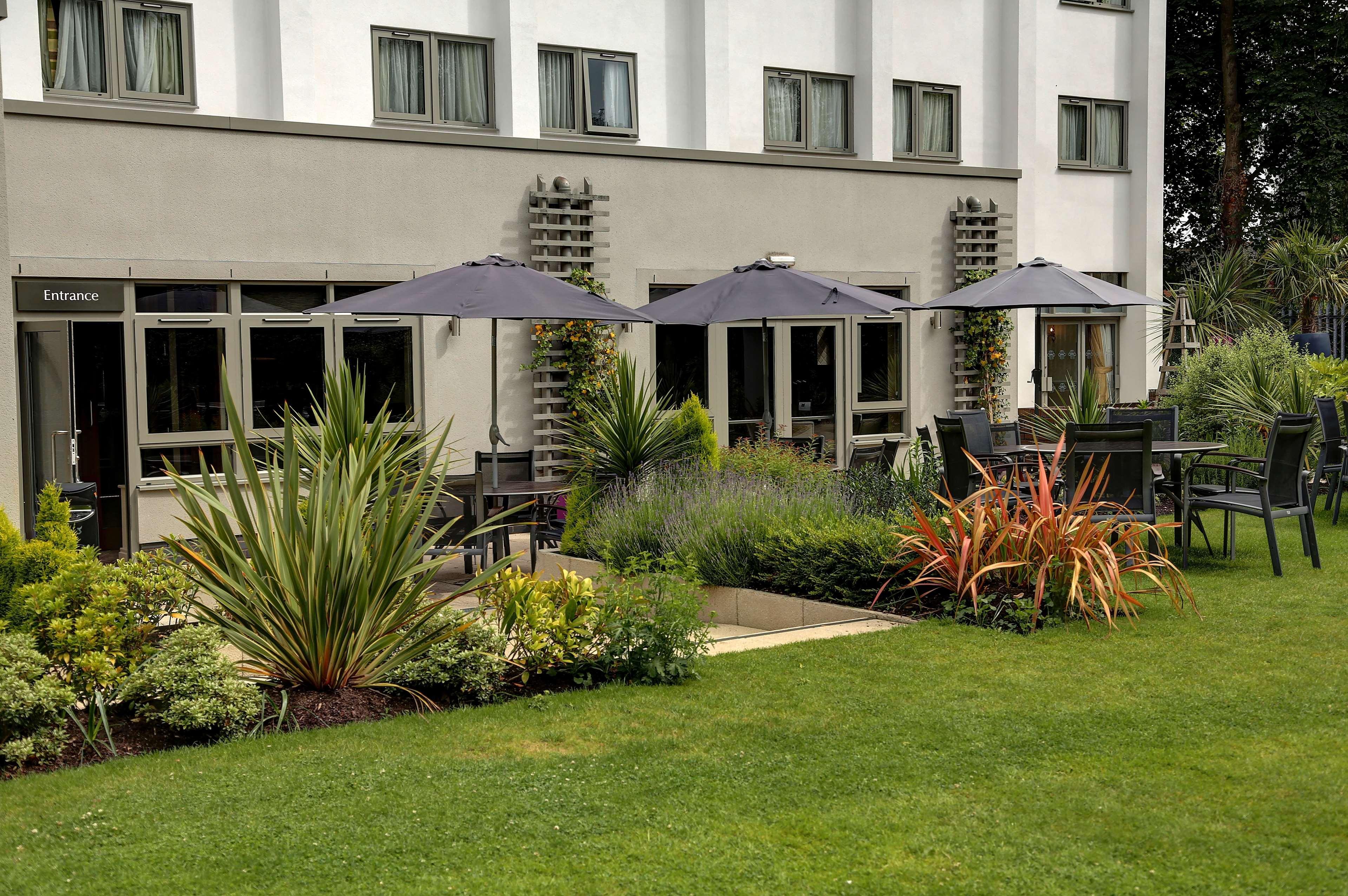 Best Western Plus Pinewood Manchester Airport-Wilmslow Hotel Exterior photo